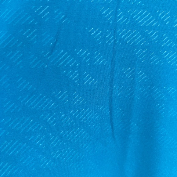 NWT Patterned blue golf shirt - Men’s XL - Picture 2 of 3